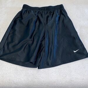 Nike boys size large 14/16 shorts